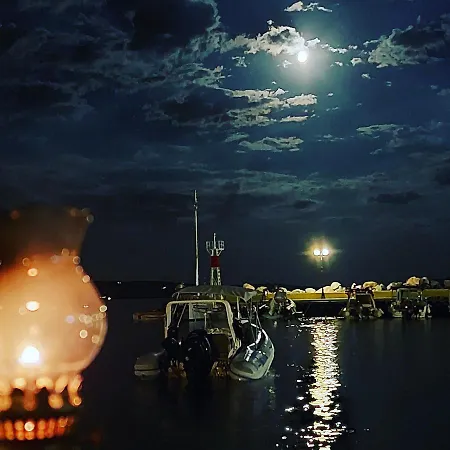 Апартаменты Gatzea's Laurel House